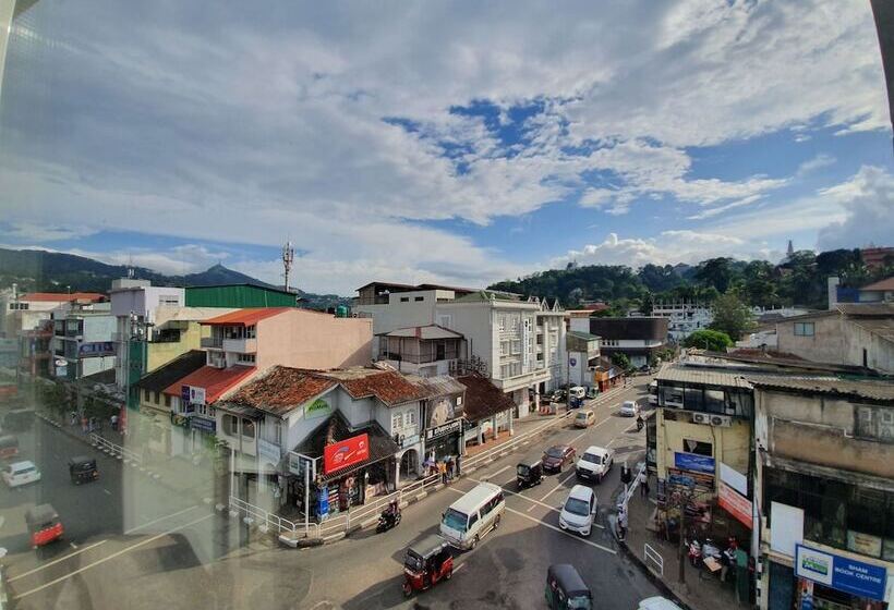 فندق Bed Station 210