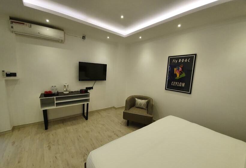 فندق Bed Station 210