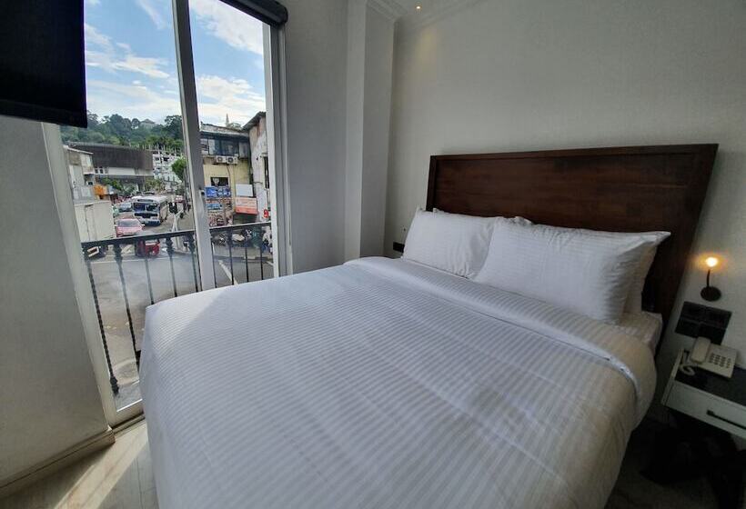 فندق Bed Station 210