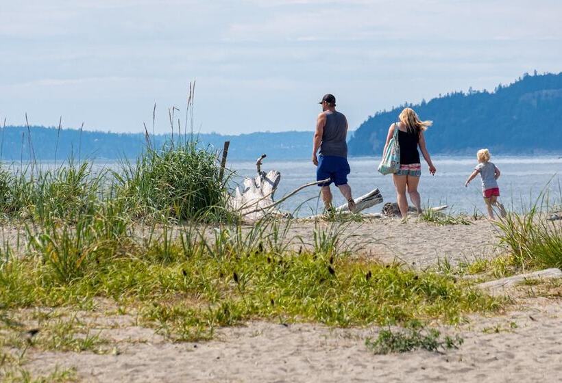 ホテル Indigo Seattle Everett Waterfront Place, An Ihg