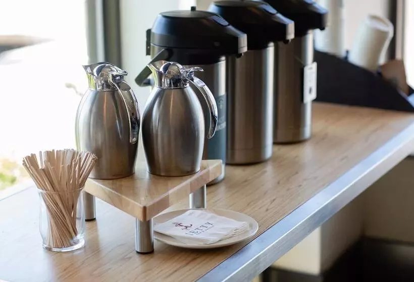 Hotelli Indigo Seattle Everett Waterfront Place, An Ihg