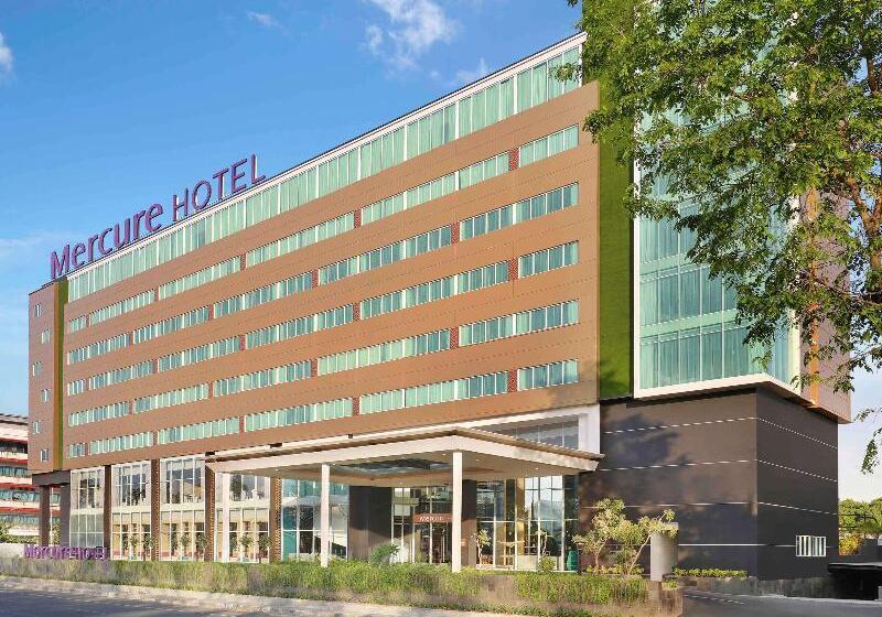 בית מלון כפרי Mercure Makassar Nexa Pettarani