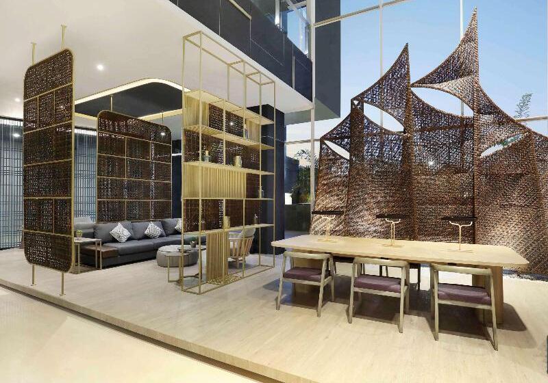 בית מלון כפרי Mercure Makassar Nexa Pettarani