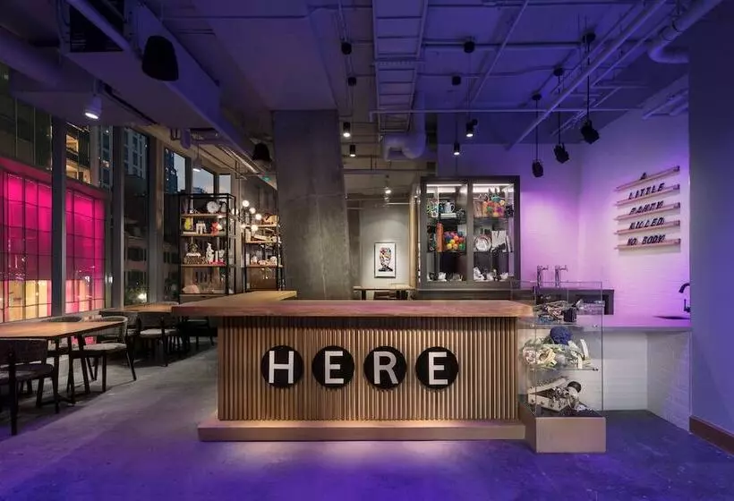 هتل Moxy Boston Downtown