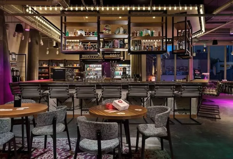 هتل Moxy Boston Downtown