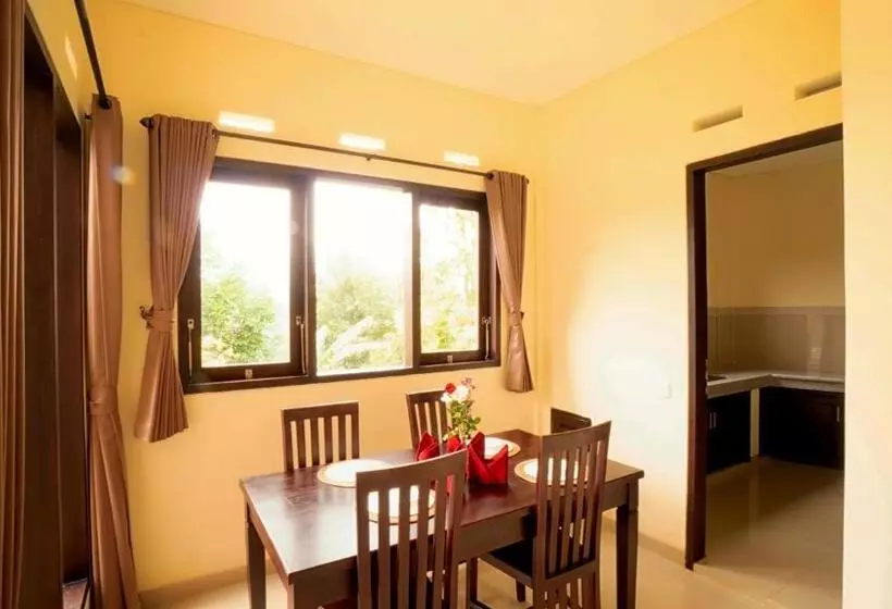 Majatalo Shitala Villa