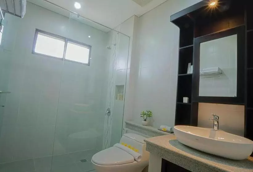 Majatalo Shitala Villa