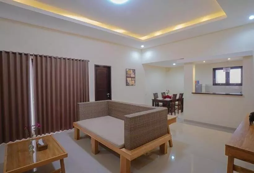 Majatalo Shitala Villa