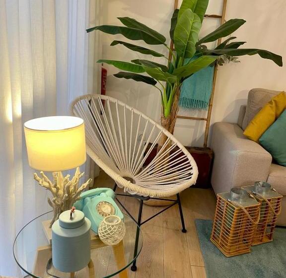 تختخواب و صبحانه Marsuites