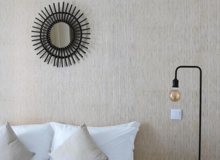 تختخواب و صبحانه Marsuites