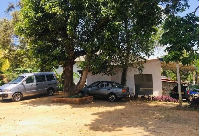 Aamiaismajoitus (B&B) Umaya Rest Inn