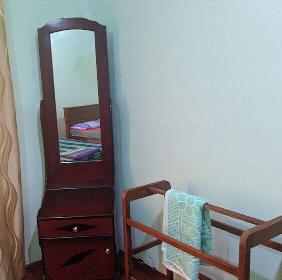 Nocleg ze śniadaniem Umaya Rest Inn