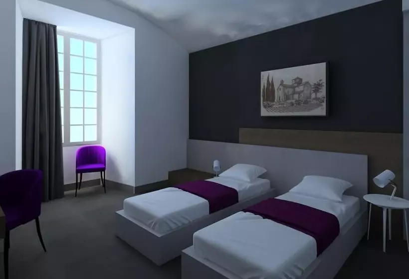 Hotelli Hostellerie Charles De Foucauld