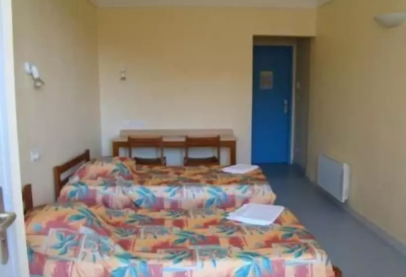 Hotelli Hostellerie Charles De Foucauld