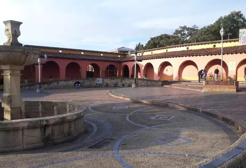 ペンション Hostel Casa Del Arbol