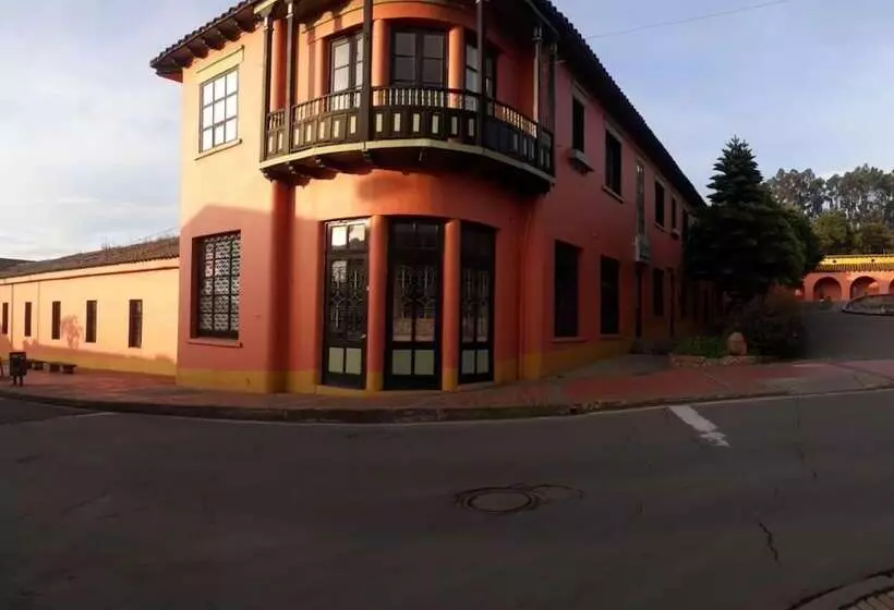 ペンション Hostel Casa Del Arbol