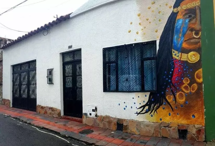 ペンション Hostel Casa Del Arbol