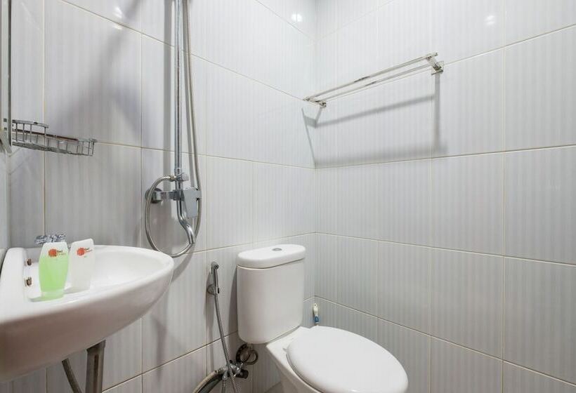 Пансион Reddoorz @ Kerta Dalem Sidakarya