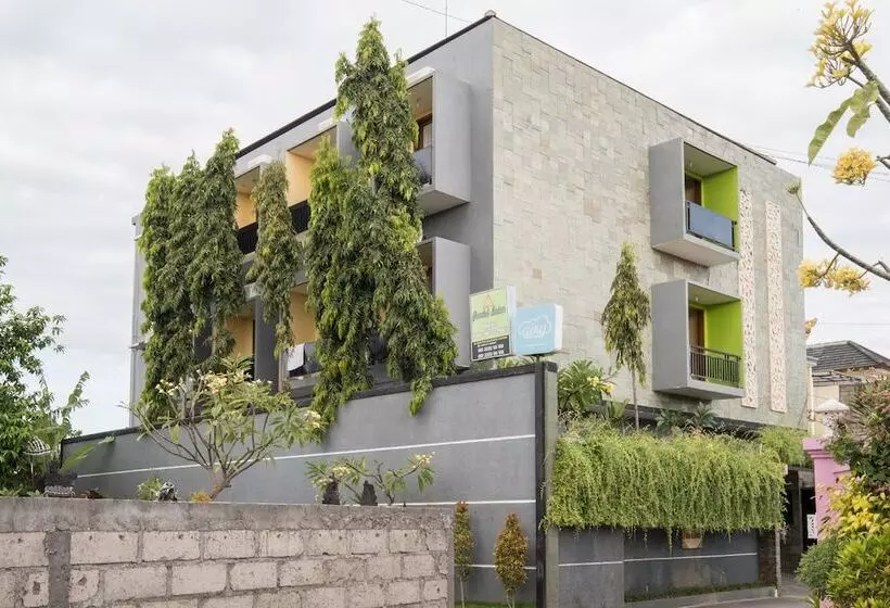 ペンション Reddoorz @ Kerta Dalem Sidakarya