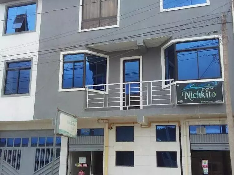 هاستل Nichkito