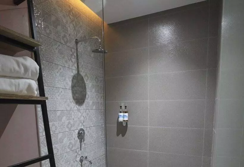 Hotelli Zenvea