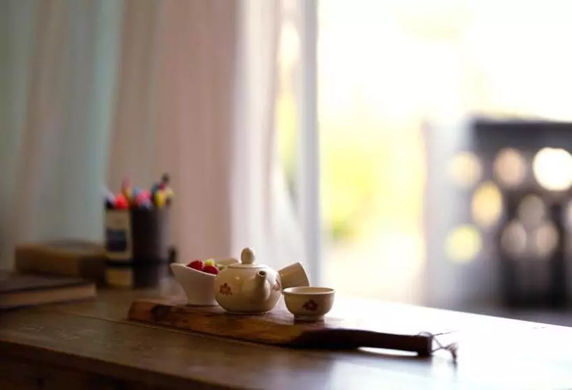 ペンション Hello Project Guesthouse