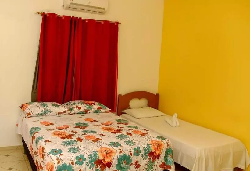 ペンション Pousada Aconcheg Us