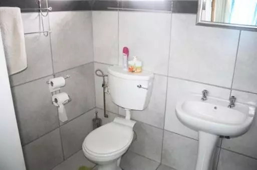 ペンション Pamy Guest Lodge