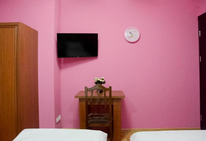 پانسیون Bellis