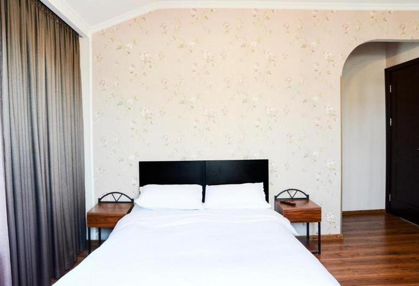 پانسیون Bellis