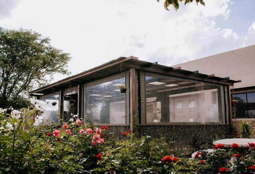 ペンション La Bendicion