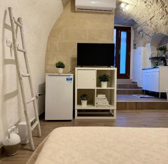 تختخواب و صبحانه Loft Albicocca