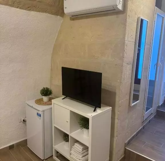 تختخواب و صبحانه Loft Albicocca