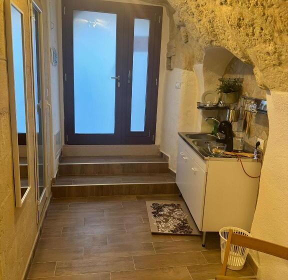 تختخواب و صبحانه Loft Albicocca