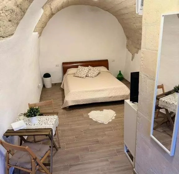 تختخواب و صبحانه Loft Albicocca