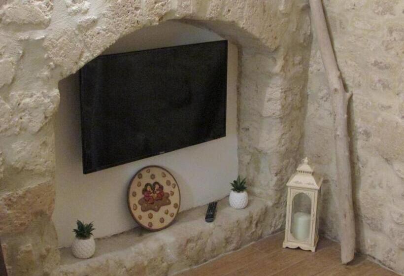 تختخواب و صبحانه Loft Albicocca