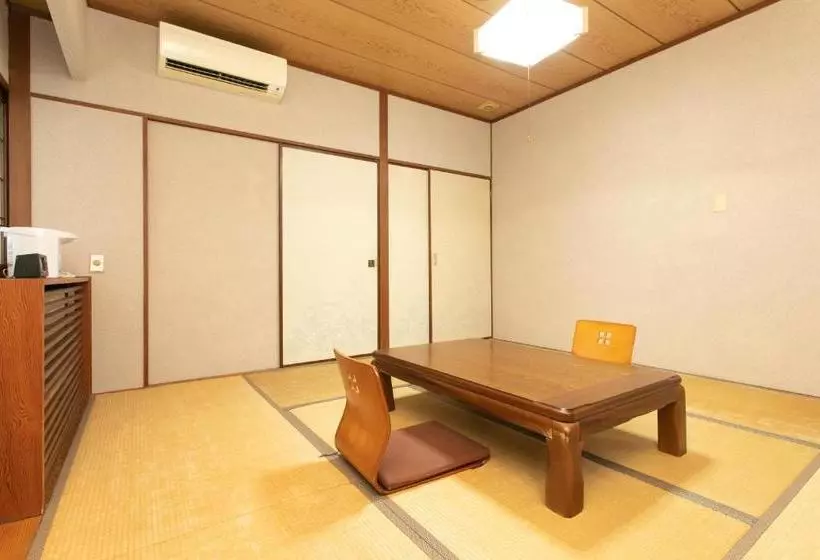 Business Hotel Shinkawa Ube