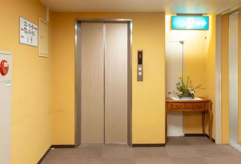 Business Hotel Shinkawa Ube