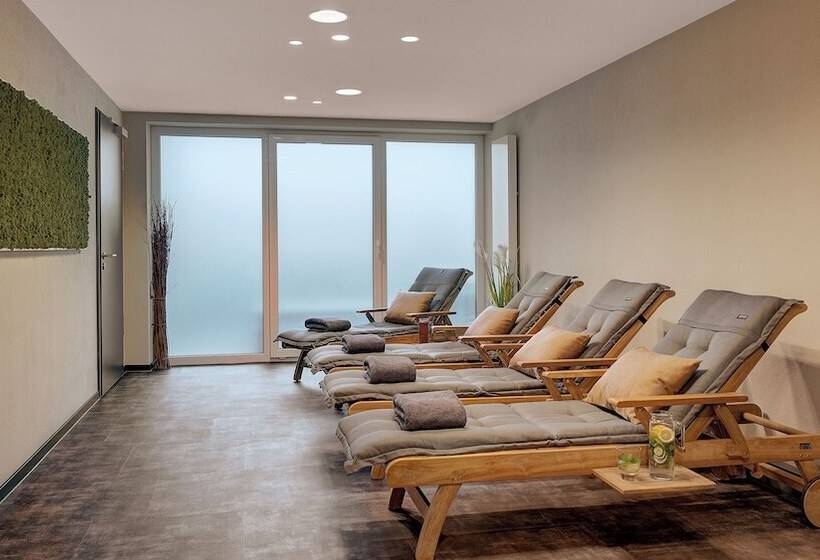 Отель Die Sandburg