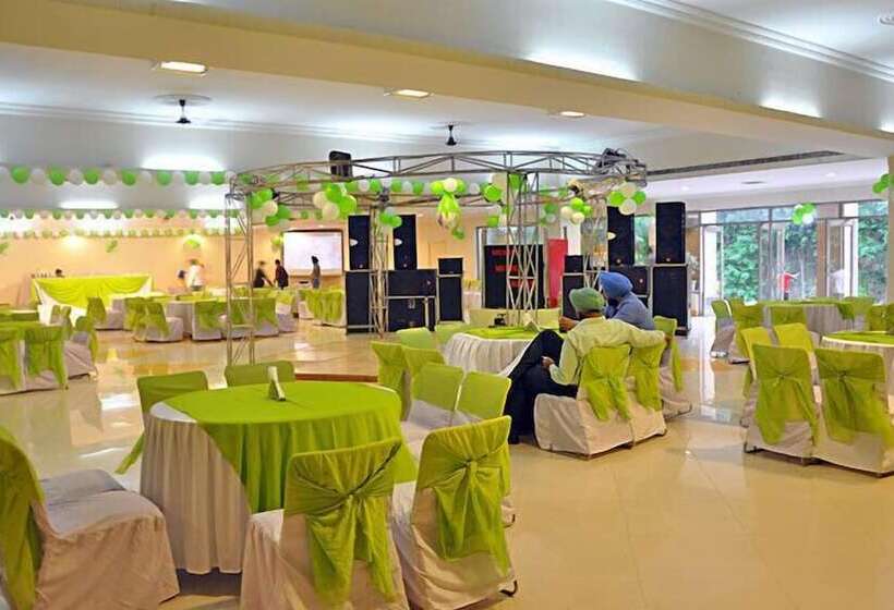 Hotel Rudra Continental Rudrapur