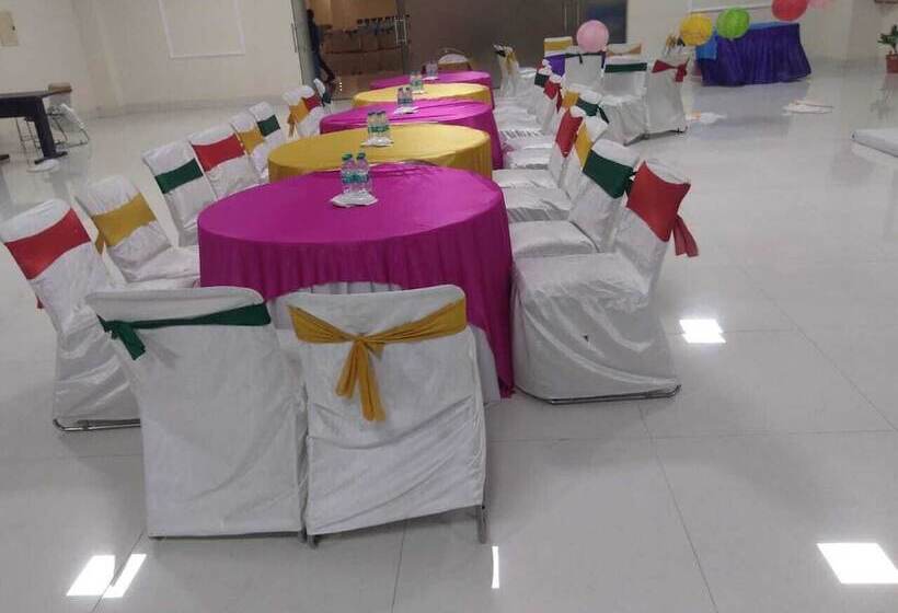 Hotel Rudra Continental Rudrapur