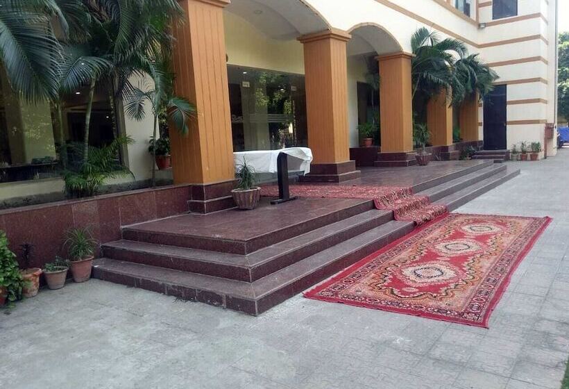 Hotel Rudra Continental Rudrapur