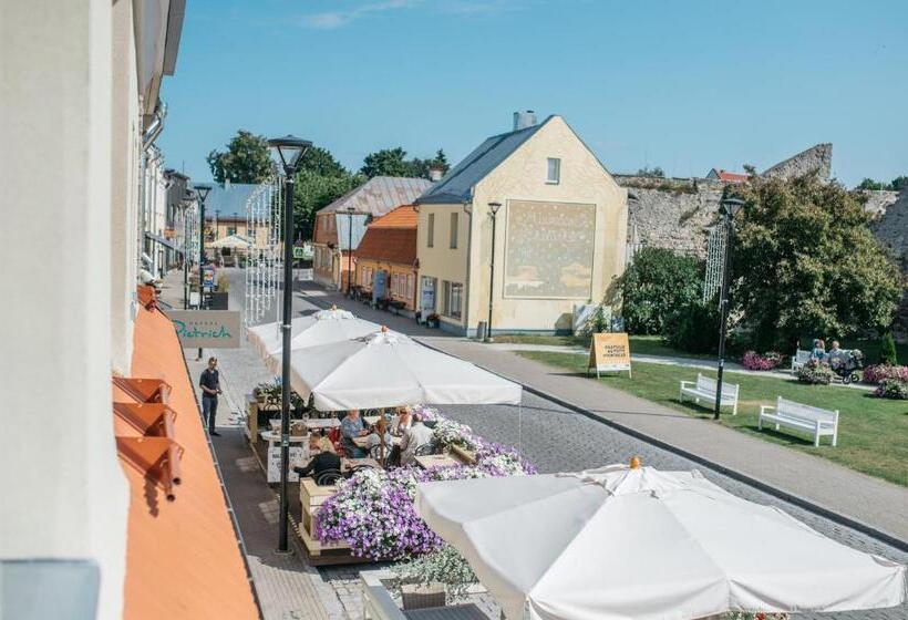 پانسیون Kaksteist Apartments