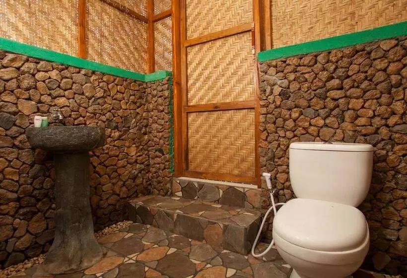 ペンション Reddoorz Near Banyuwangi Kota Train Station