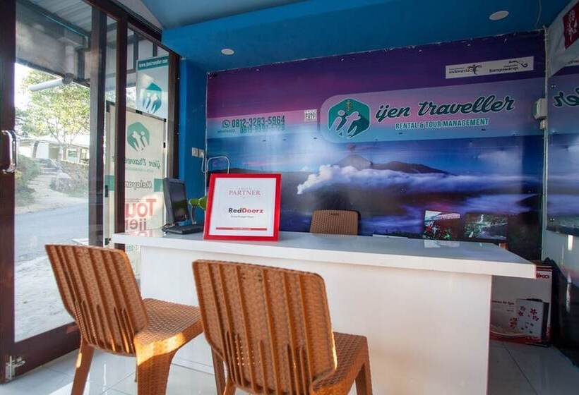 بنسيون Reddoorz Near Banyuwangi Kota Train Station