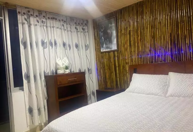 ホテル Cabañas Lluvia De Oro
