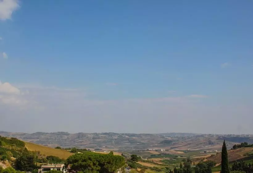 هتل La Giummara Rooms