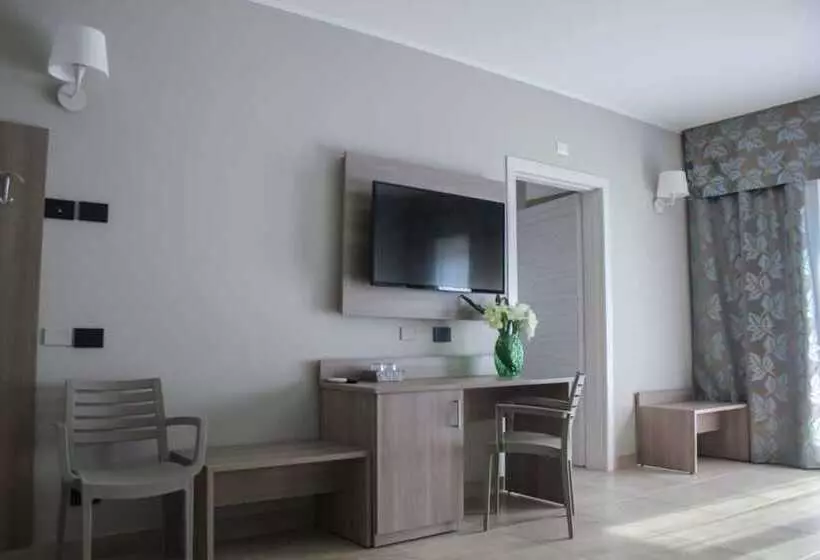 هتل La Giummara Rooms
