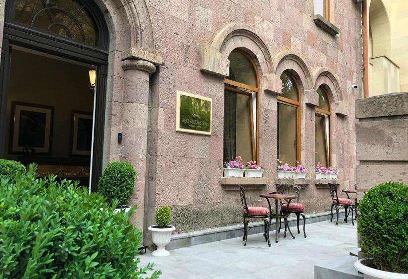هتل Museum Street  Yerevan