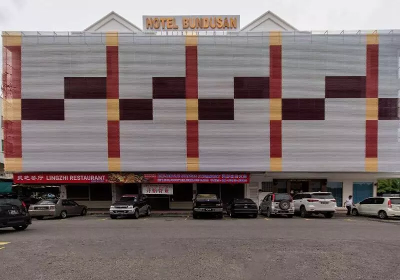 Hotelli Oyo 1108 Bundusan